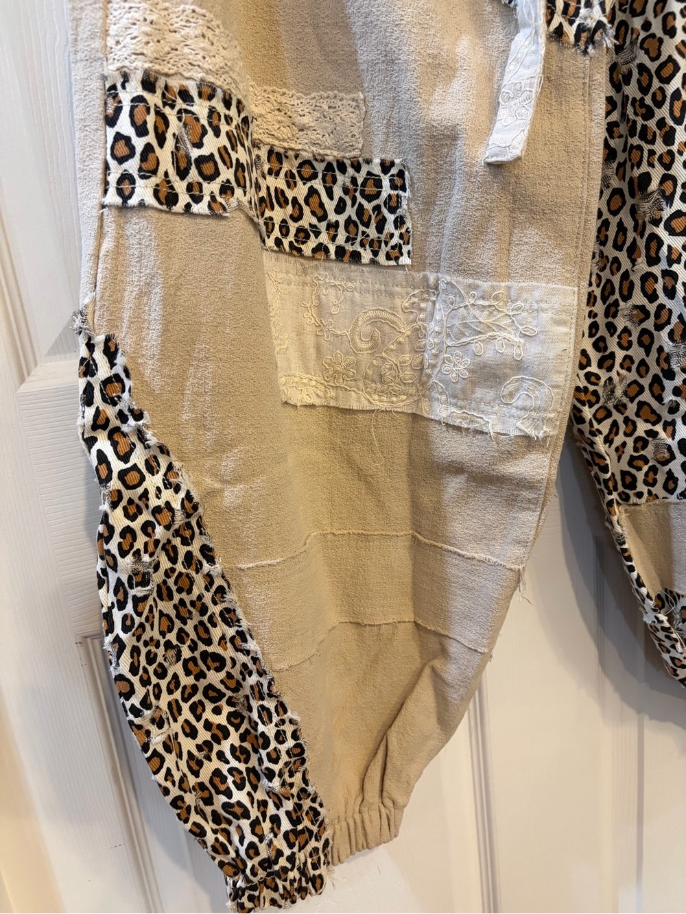 POL NWT Jacquard Leopard Print Patchwork Distressed Jogger Brown Cream Black - Picture 6 of 16